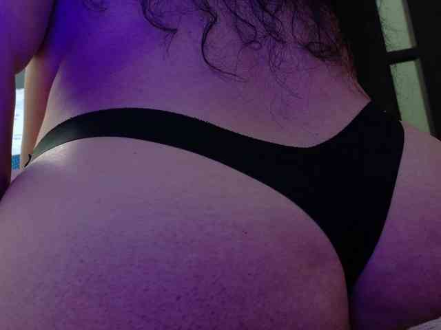 AleshaArabic webcam