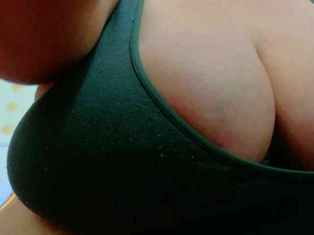 AleshaArabic webcam