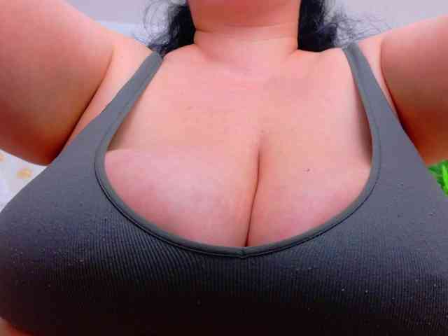 AleshaArabic webcam