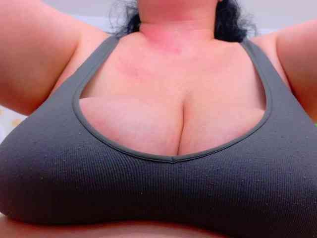 AleshaArabic webcam