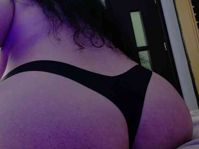 AleshaArabic webcam