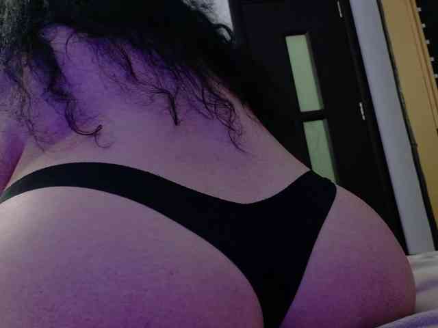 AleshaArabic webcam