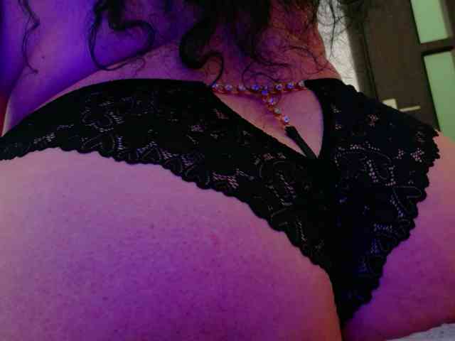 AleshaArabic webcam