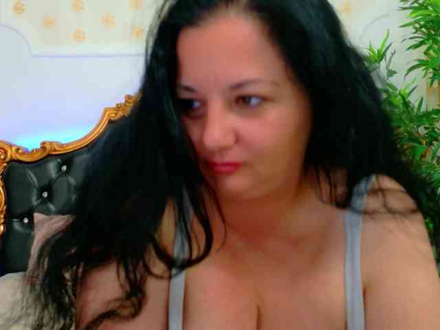 AleshaArabic webcam