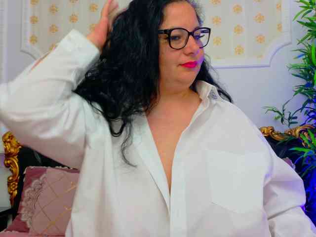 AleshaArabic webcam