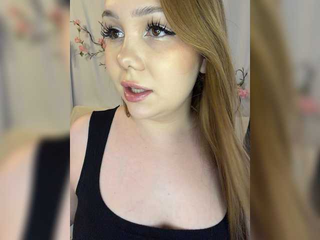 MYHOMORRIK live cam on BongaCams