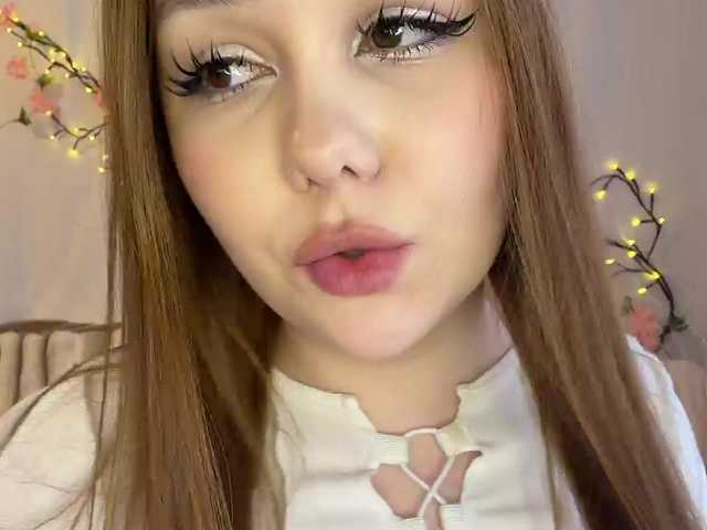  MYHOMORRIK chat room