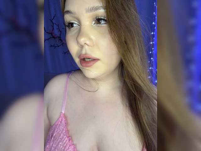 MYHOMORRIK live webcam show