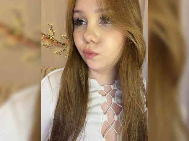 MYHOMORRIK webcam