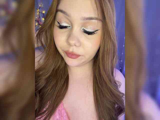 MYHOMORRIK — live female cam on BongaCams
