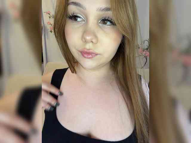 MYHOMORRIK webcam