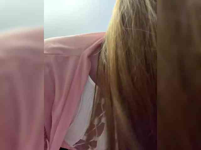 MYHOMORRIK Live Webcam on BongaCams