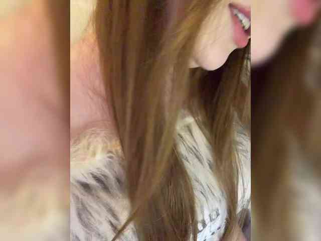 MYHOMORRIK webcam