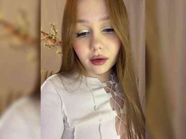 MYHOMORRIK webcam