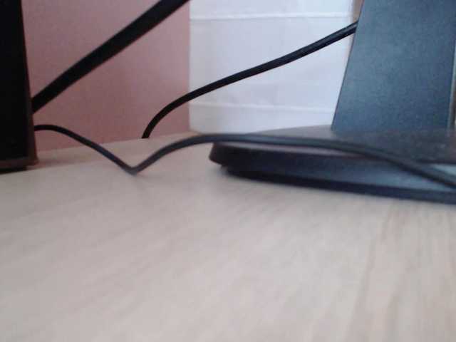 Camille18 live cam on BongaCams