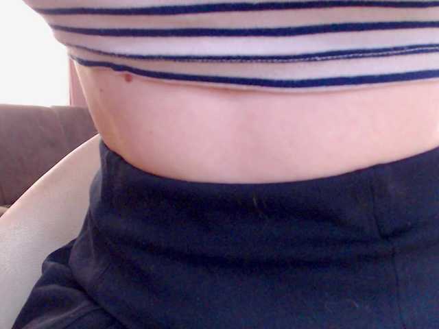 Camille18 live cam on BongaCams
