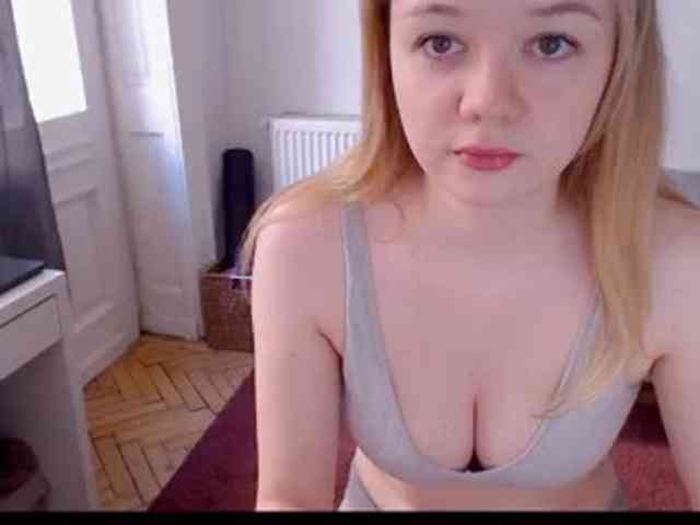 Camille18