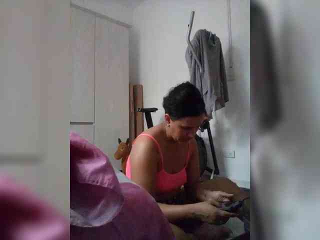 Diamante88 Live Webcam on BongaCams