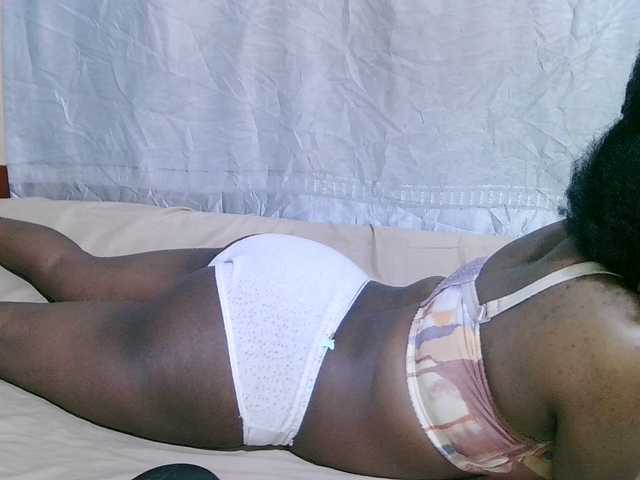 sexy-bbae webcam bongacams model stream image