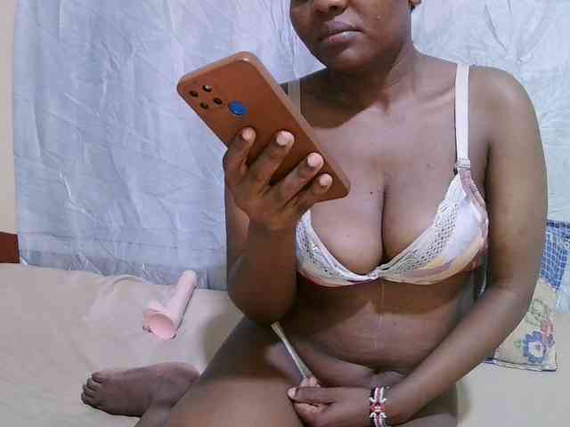 sexy-bbae Live Webcam on BongaCams