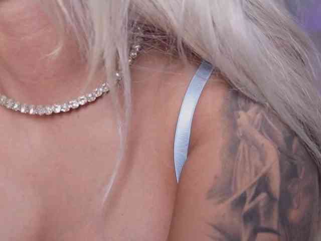 BambiKayy webcam