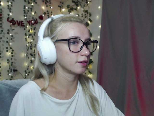 LavinellsX live cam on BongaCams