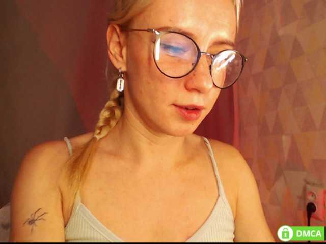 LavinellsX live cam on BongaCams