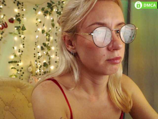 LavinellsX en vivo en BongaCams