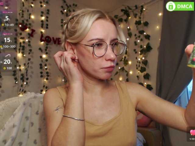 LavinellsX live cam on BongaCams