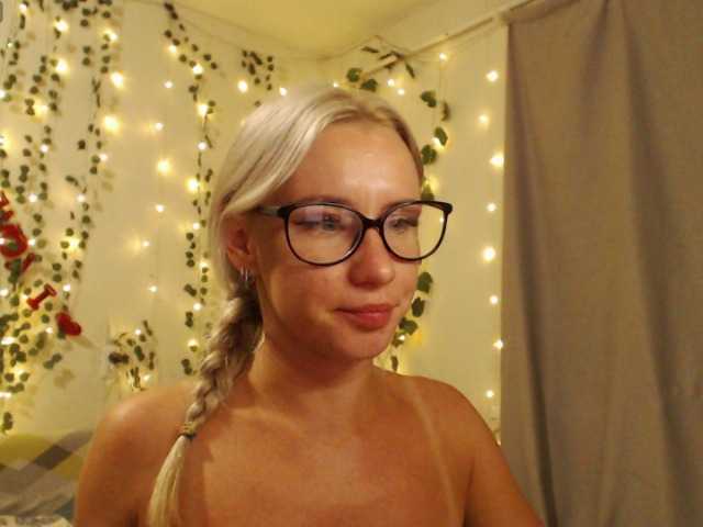 LavinellsX live cam on BongaCams