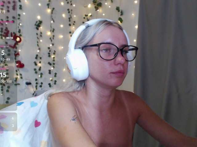 LavinellsX live cam on BongaCams