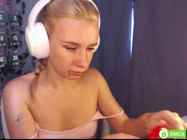 Miya_hoog911 webcam