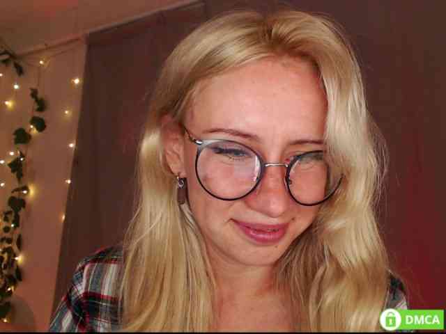 Miya_hoog911 webcam