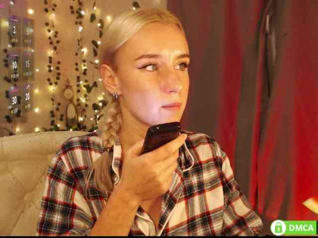 Miya_hoog911 webcam