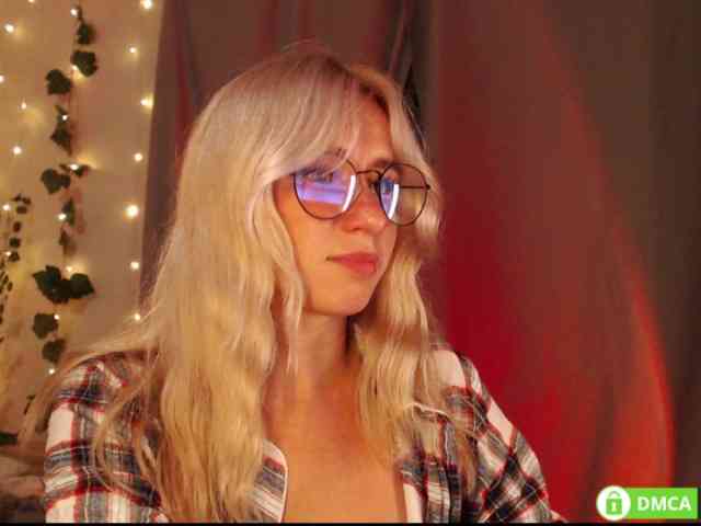 Miya_hoog911 webcam