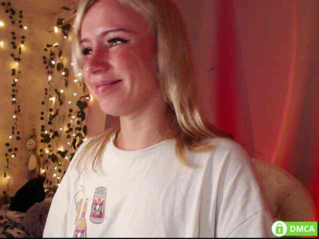 Miya_hoog911 webcam