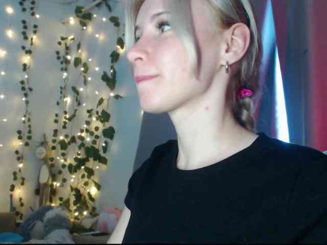 Miya_hoog911 webcam