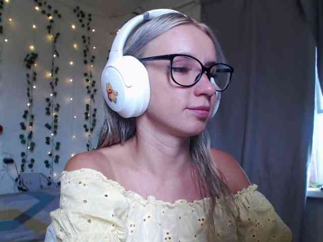 Miya_hoog911 webcam