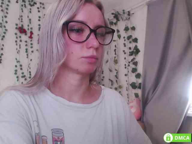 Miya_hoog911 webcam