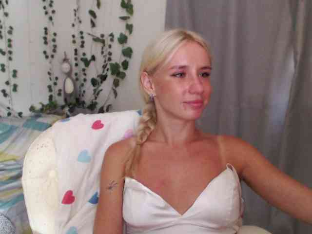 Miya_hoog911 webcam