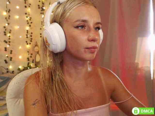 Miya_hoog911 webcam