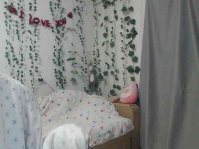 Miya_hoog911 webcam