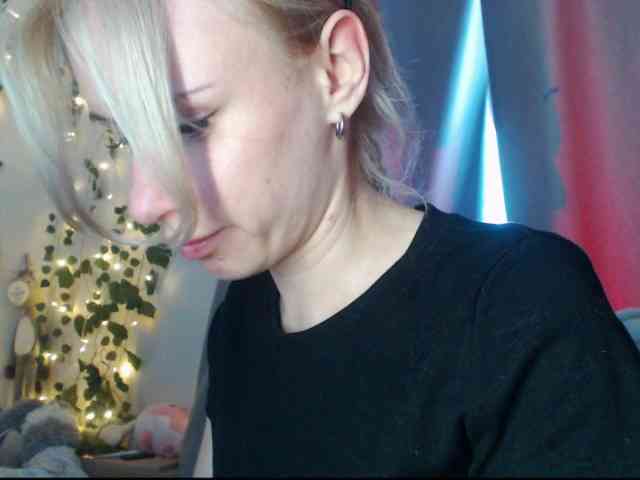 Miya_hoog911 webcam