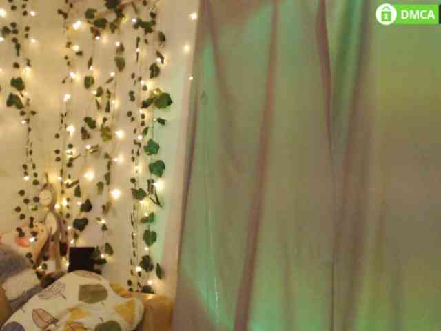 Miya_hoog911 webcam