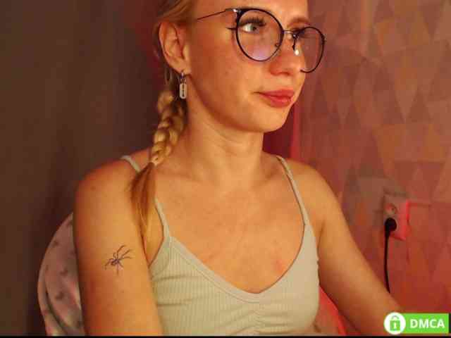 Miya_hoog911 webcam