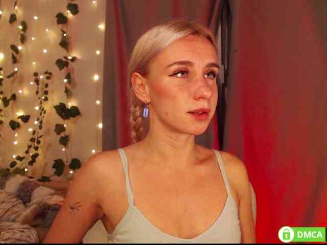 Miya_hoog911 webcam