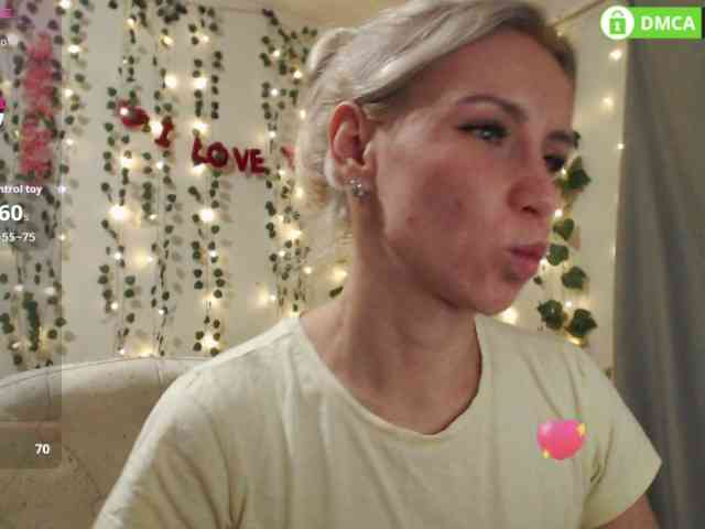 Miya_hoog911 webcam