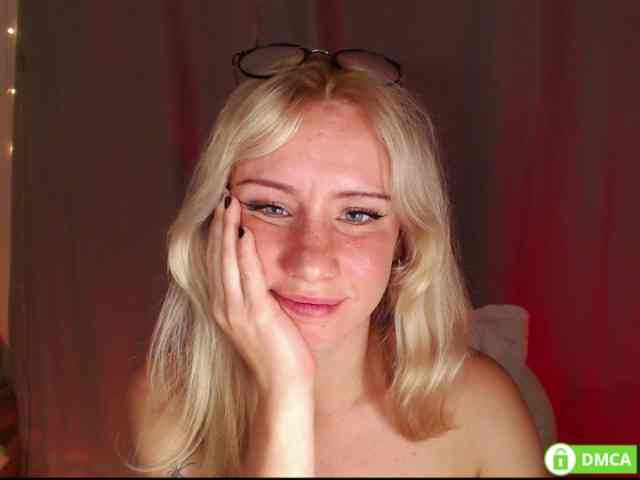 Miya_hoog911 webcam