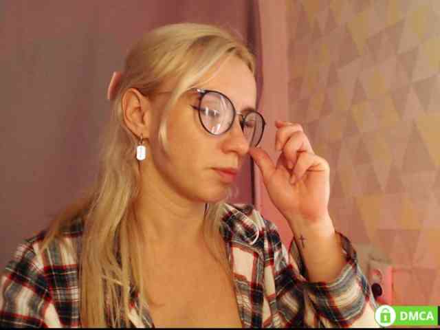 Miya_hoog911 webcam