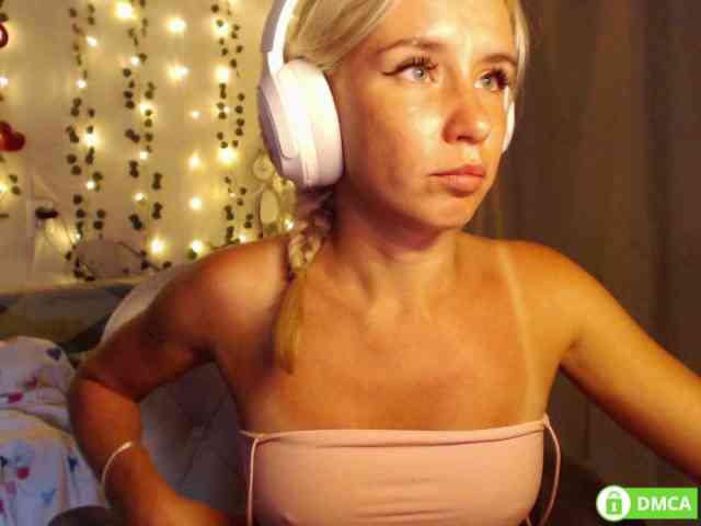 Miya_hoog911 webcam